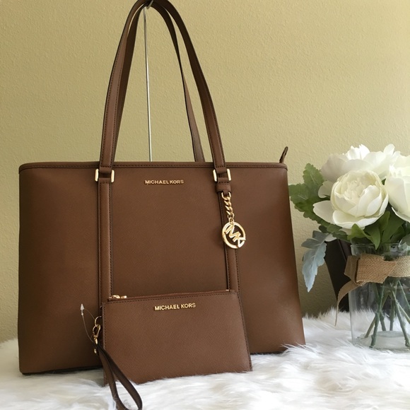 Firm❗️Michael Kors Large sady Laptop Bag & wallet - Picture 2 of 8